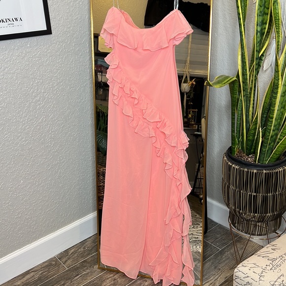 HOUSE OF CB 'Sarina' Apricot Ruffle Maxi Dress NWOT - Picture 11 of 14